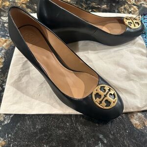 Tory Burch Wedges Black with Gold Hardware